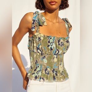 NWOT Aritzia Wilfred Ballad Camisole